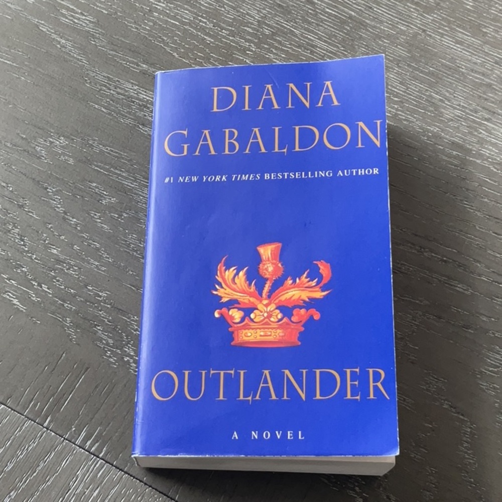 Diana Gabaldon Outlander Period Piece exciting book.